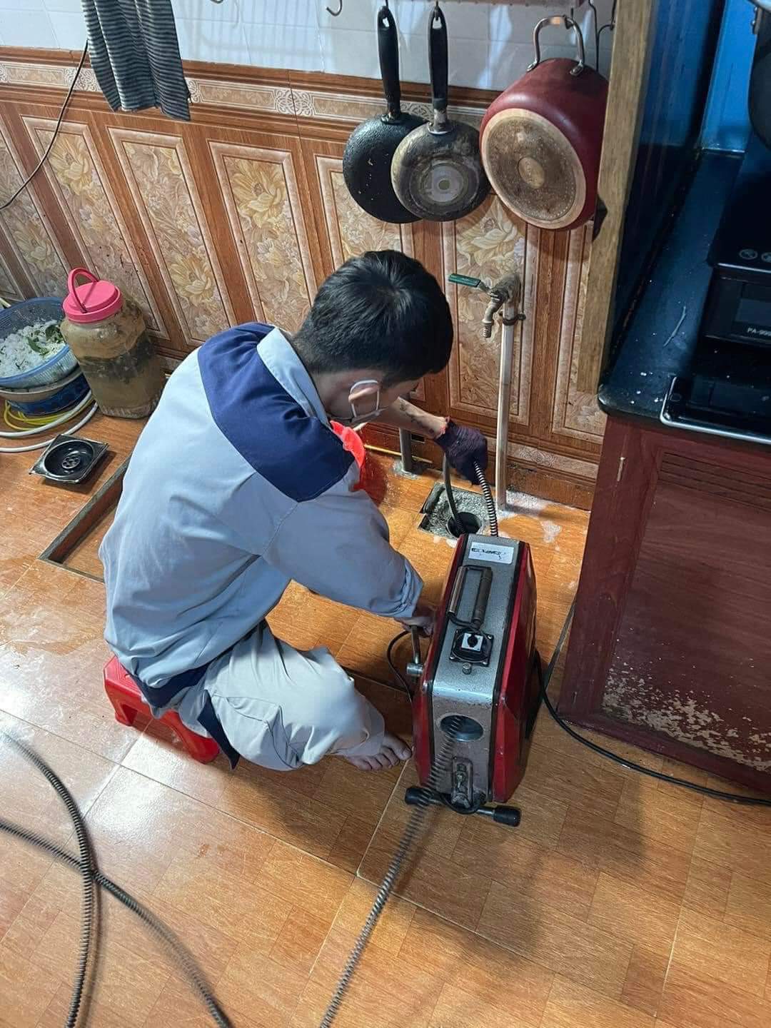 Thợ hút bể phốt gia đình tại Bắc Giang