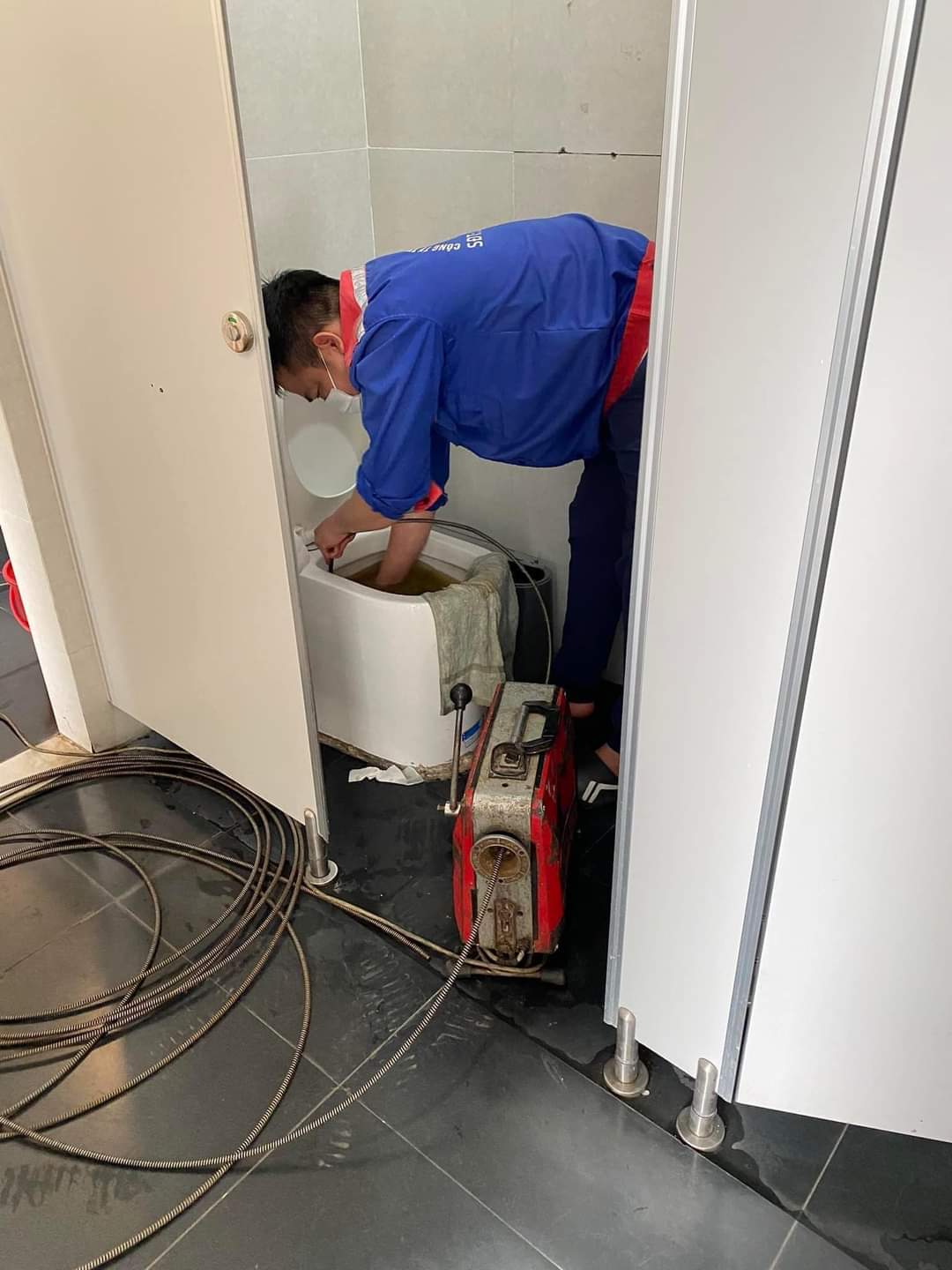Thông tắc nhà vệ sinh giá tốt tại Bắc Giang